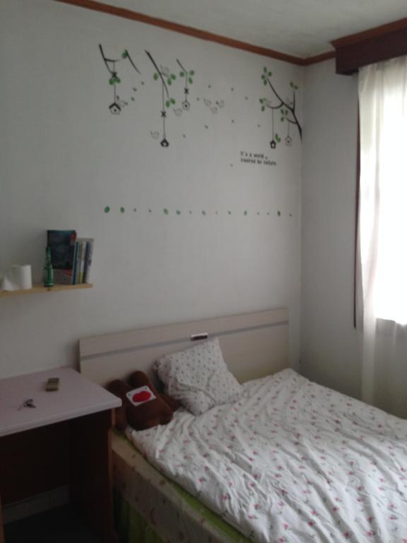 Shenzhen Pioneer Apartment Bilik gambar